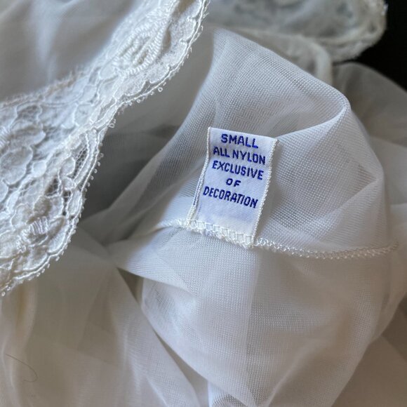 Vtg 1950s RoVel of California White Nylon Chiffon Nightgown Sheer Lace Size S - Picture 4 of 12